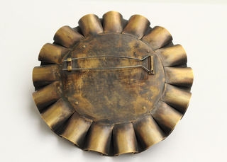 MOCKERY brooch - back