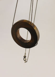Society necklace